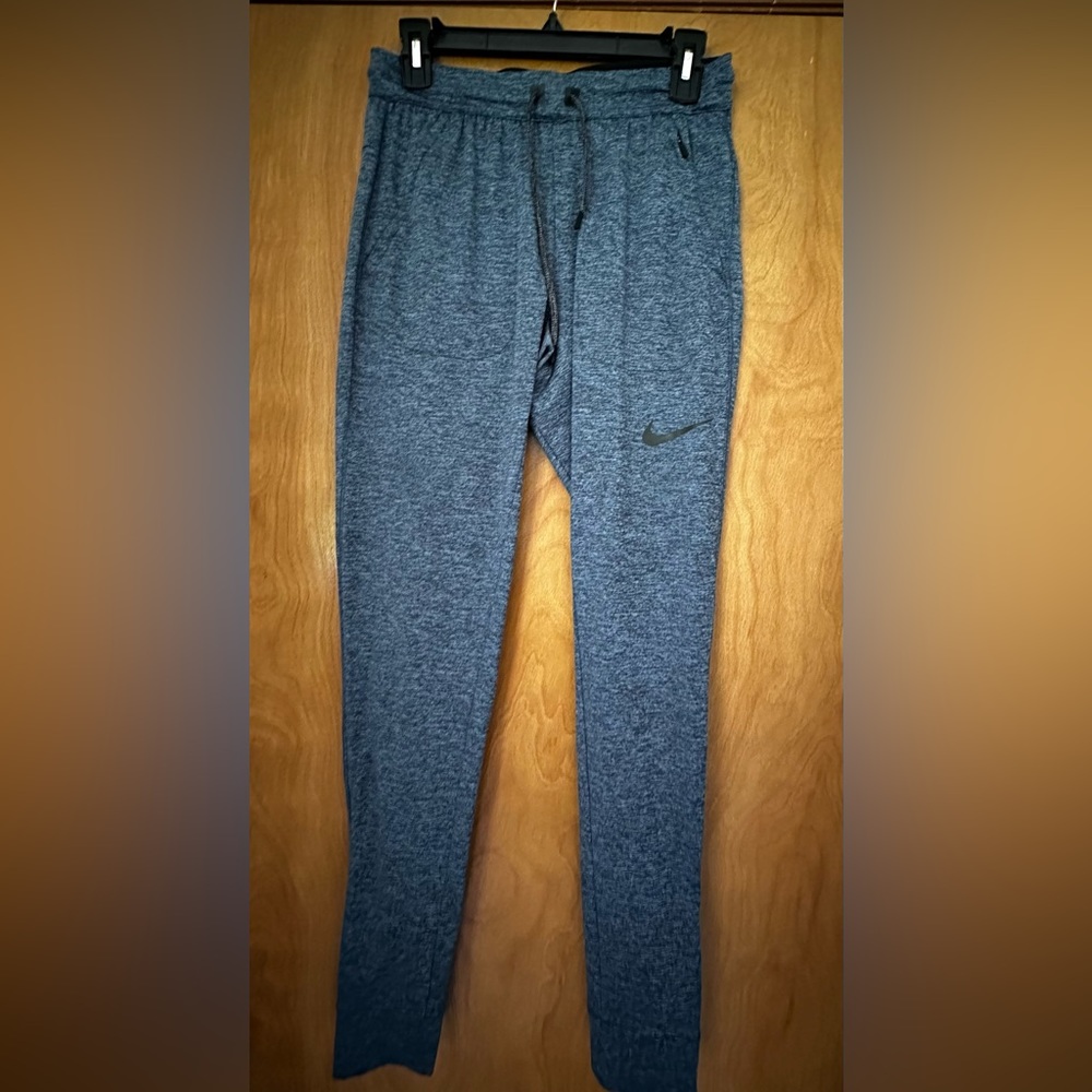 Men’s Nike Training Dri-Fit Joggers - S